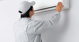 有資格者が対応